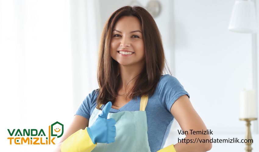 Yazın Temizlik Yapmanın Püf Noktaları ve Faydaları